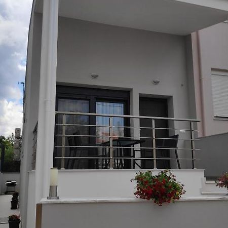 Villa Amber Blue Nikiti  Esterno foto